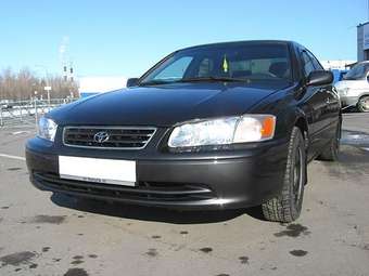 2000 Toyota Camry Pictures