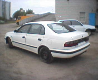 1993 Carina E