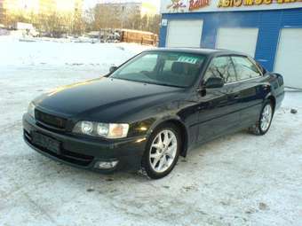 2000 Toyota Chaser Images