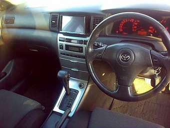 2001 Toyota Corolla Runx Photos