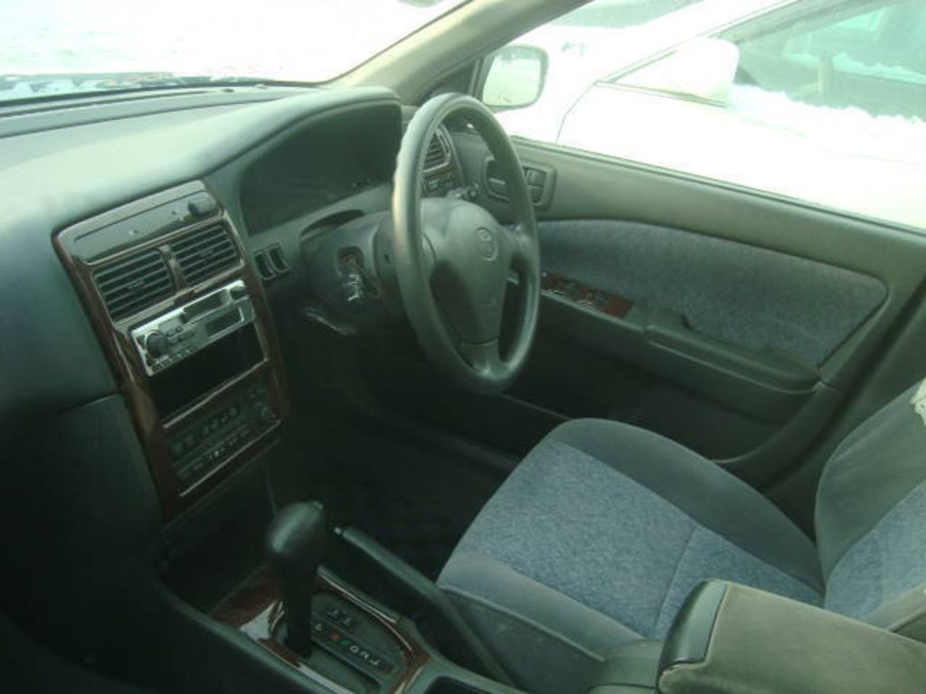 2002 Toyota Corona