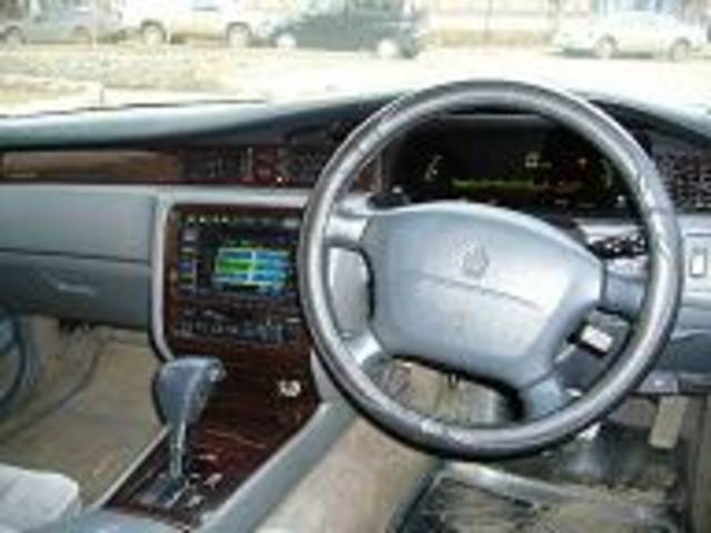 1995 Toyota Crown Majesta Pictures For Sale