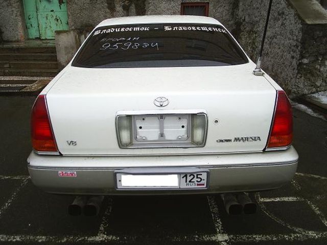 1995 Toyota Crown Majesta