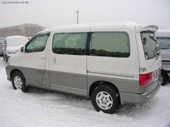 1999 Toyota Grand Hiace Pictures