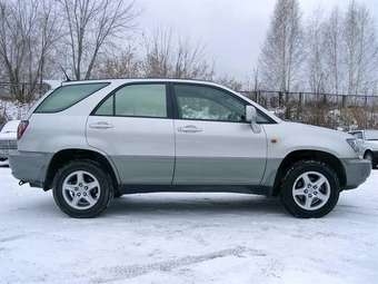 features 2000 toyota harrier #3