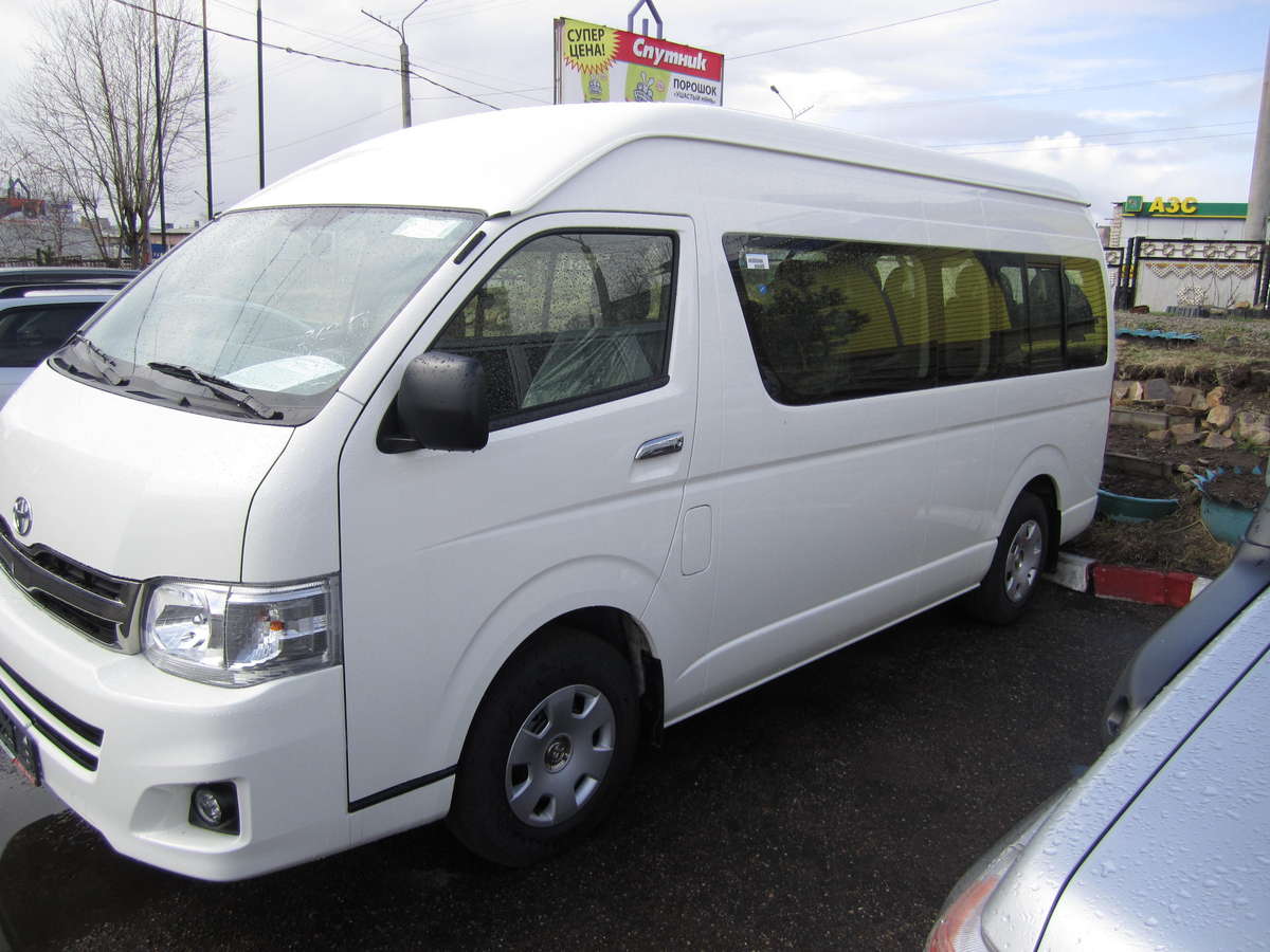 review of toyota hiace #7