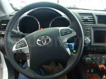 2010 Toyota Highlander Photos