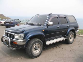 Toyota hilux surf 1995 review