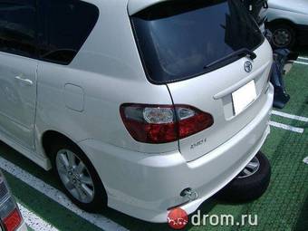 2007 Toyota Ipsum Photos