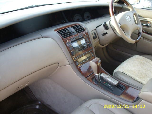 2002 Toyota Pronard