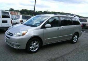 2008 Toyota Sienna Images