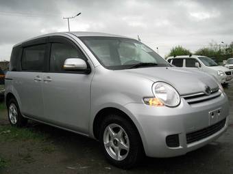 2009 Toyota Sienta For Sale