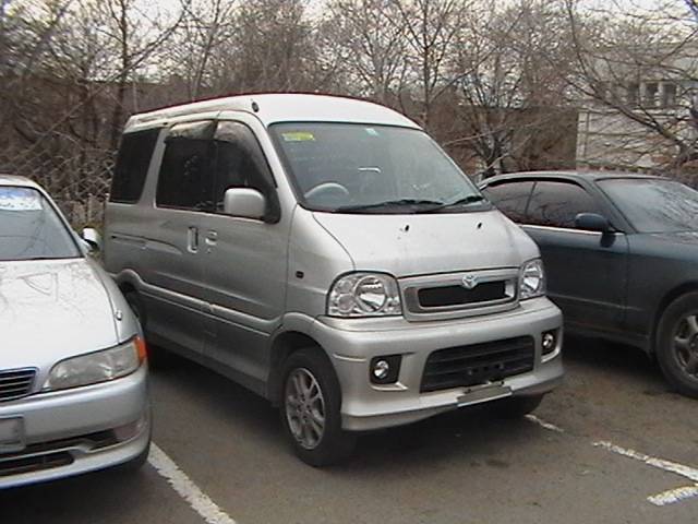 2000 Toyota Sparky