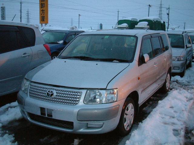 2001 Toyota Succeed