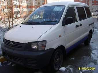 2001 Toyota Town Ace Van Pictures