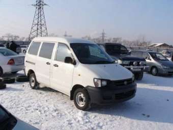 2002 Toyota Town Ace Van Pictures