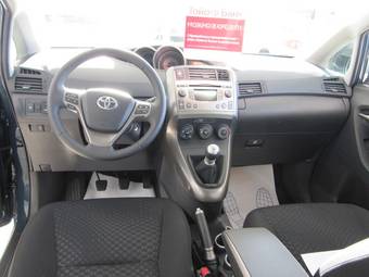 2009 Toyota Verso For Sale
