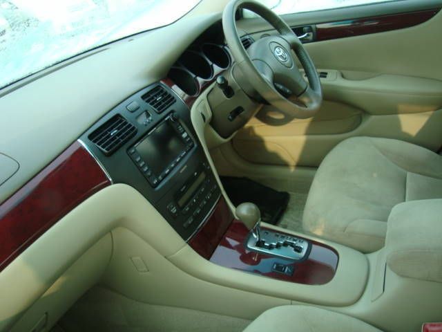 2004 Toyota Windom