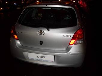2009 Toyota Yaris Photos