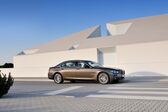 BMW 7 Series Long (F02 LCI, facelift 2012) 750Li (450 Hp) xDrive Steptronic 2012 - 2015