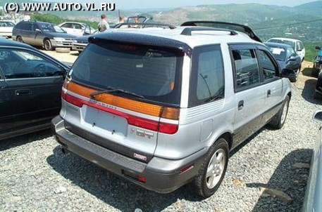 1996 Mitsubishi Chariot