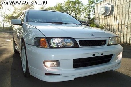 1995 Nissan Lucino