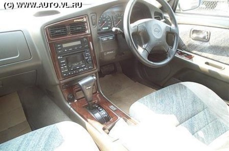 1996 Nissan Stagea