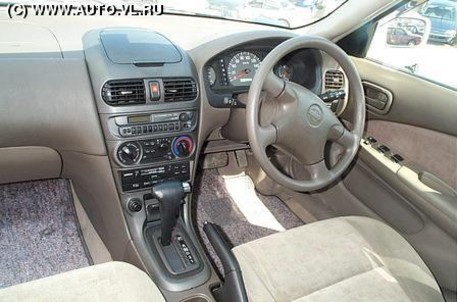 1998 Nissan Sunny