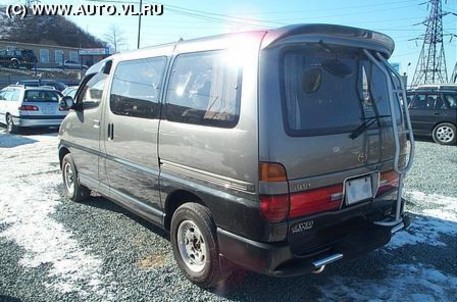 1995 Toyota Granvia
