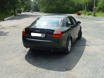 2004 Audi A4 Photos