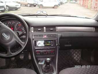 1999 Audi A6 Images
