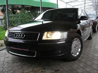 2004 Audi A8 Photos