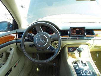 2004 Audi A8 Pictures