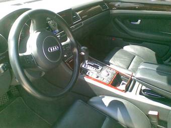 2004 Audi A8 Photos