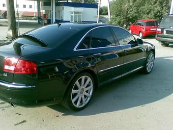 2004 Audi A8 Photos