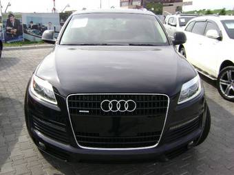 2009 Audi Q7 Pictures