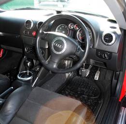 2003 Audi TT Images