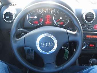 2005 Audi TT Pics