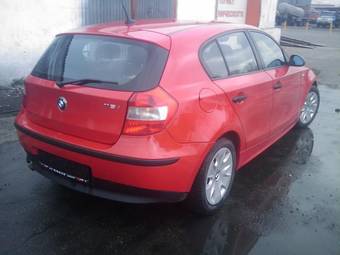 2004 BMW 1-Series Pictures