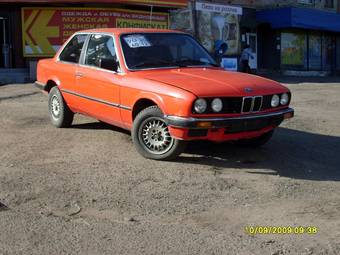 1988 BMW 3-Series Photos