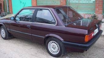 1990 BMW 3-Series Photos