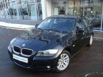 2011 BMW 3-Series Pictures