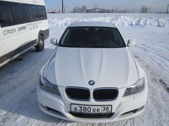 2011 BMW 3-Series Photos