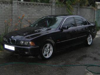 1997 BMW 5-Series Images