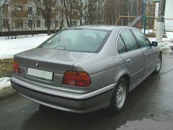 1997 BMW 5-Series Images