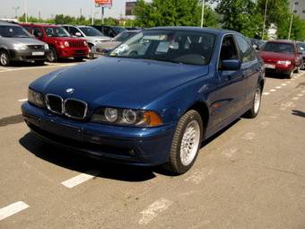 2001 BMW 5-Series Pictures