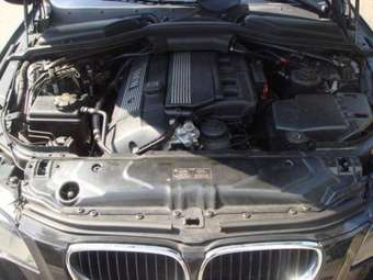 2004 BMW 5-Series Photos