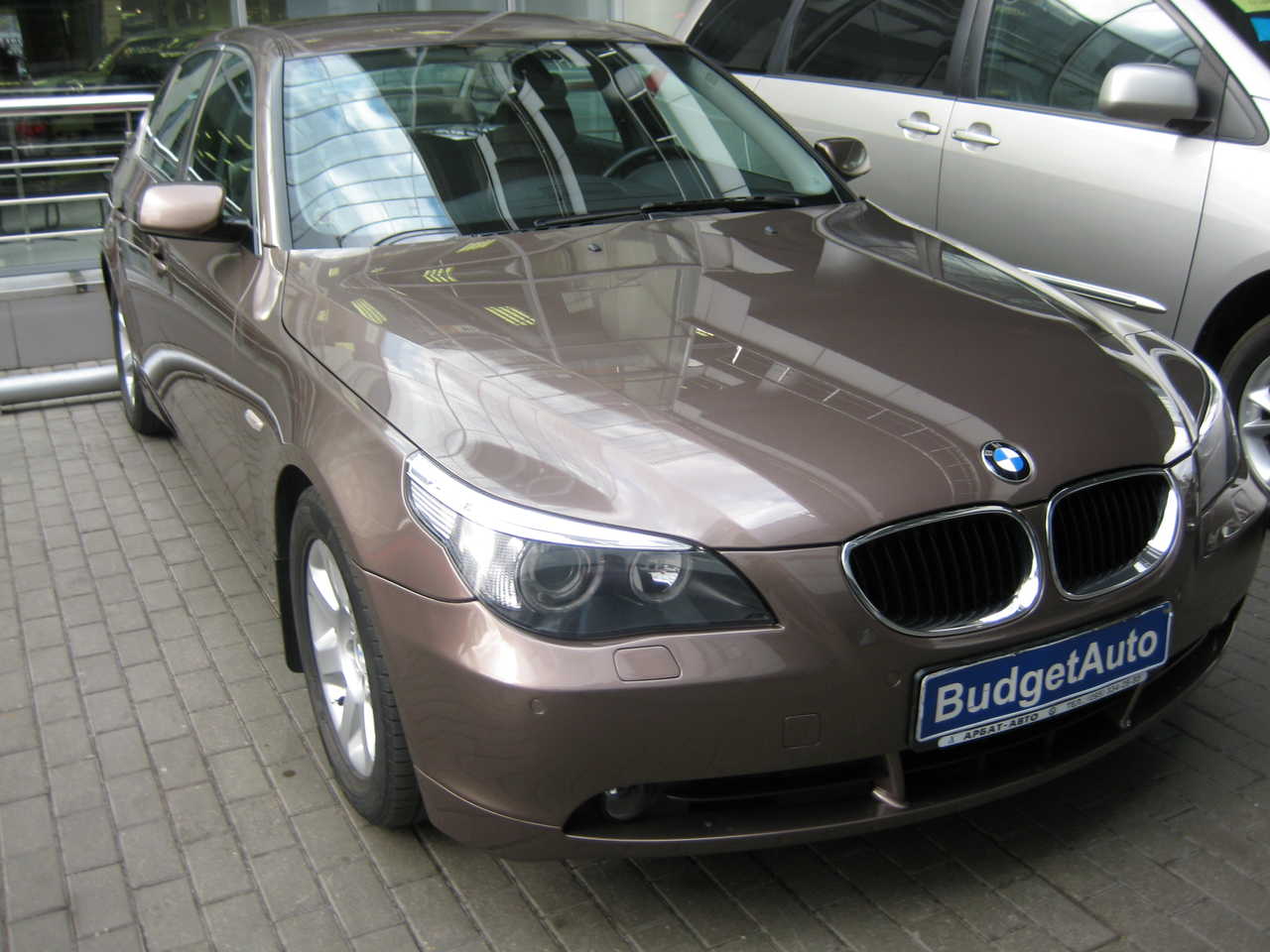 2004 BMW 5-Series