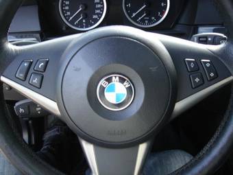 2004 BMW 5-Series Pictures