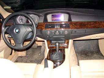 2005 BMW 5-Series Photos